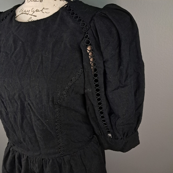 Express Linen Blend Puff Sleeve Black Romper Eyelet Size Medium - Picture 3 of 8